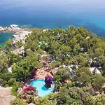 Park - Telis 4*
